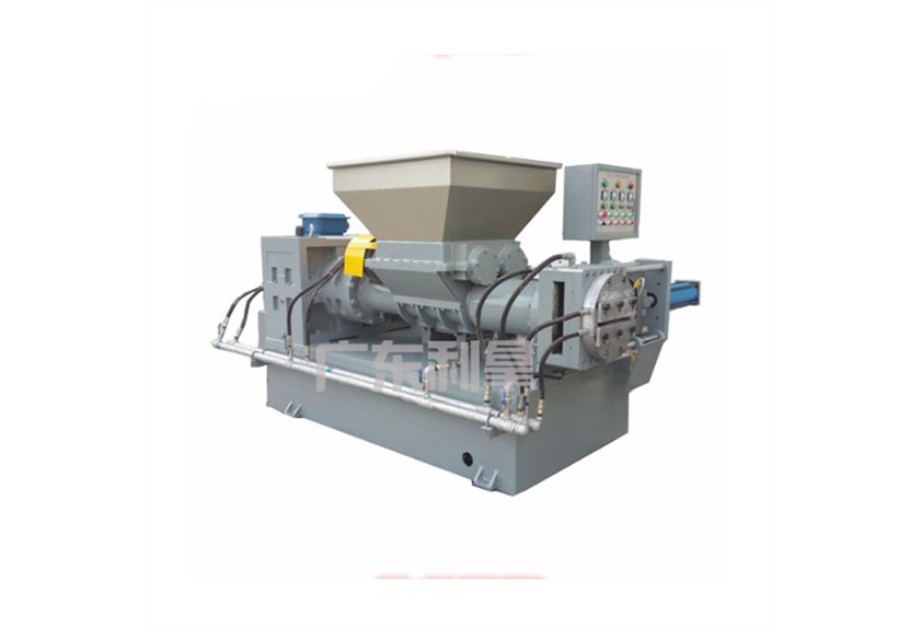 橡膠出片擠出機：現(xiàn)代工業(yè)的心臟